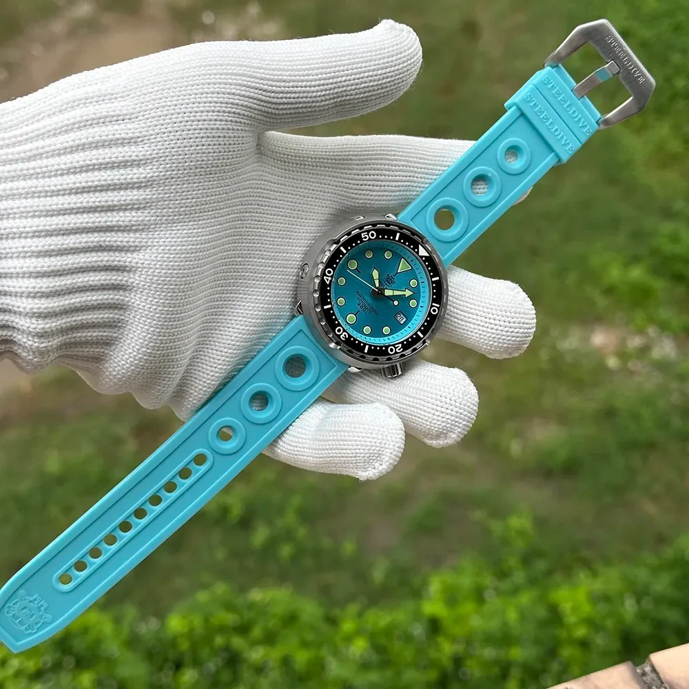 Steeldive SD1975 Tuna Diver Watch - Image 16