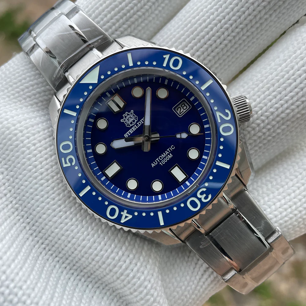 Steeldive SD1968 Mariner 300 Monobloc Dive Watch - Image 4