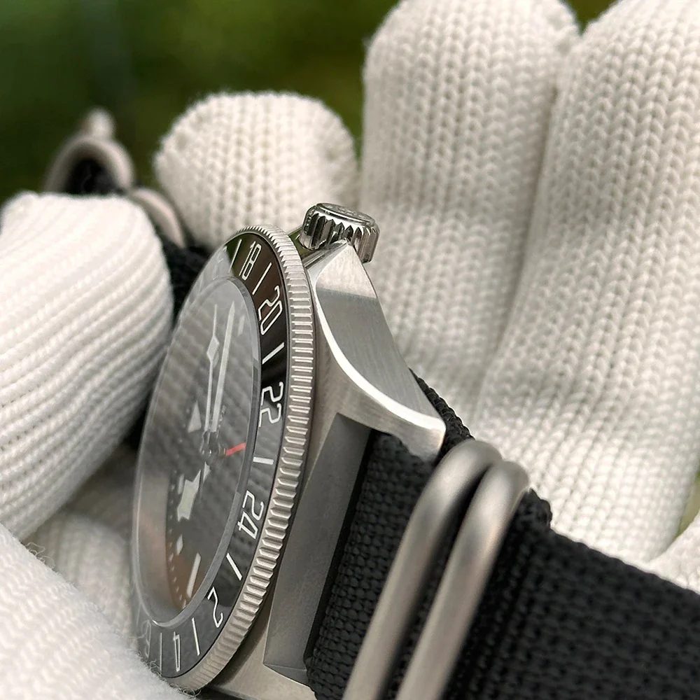 Steeldive SD1925GMT 43mm NH34 Men Watch - Image 5