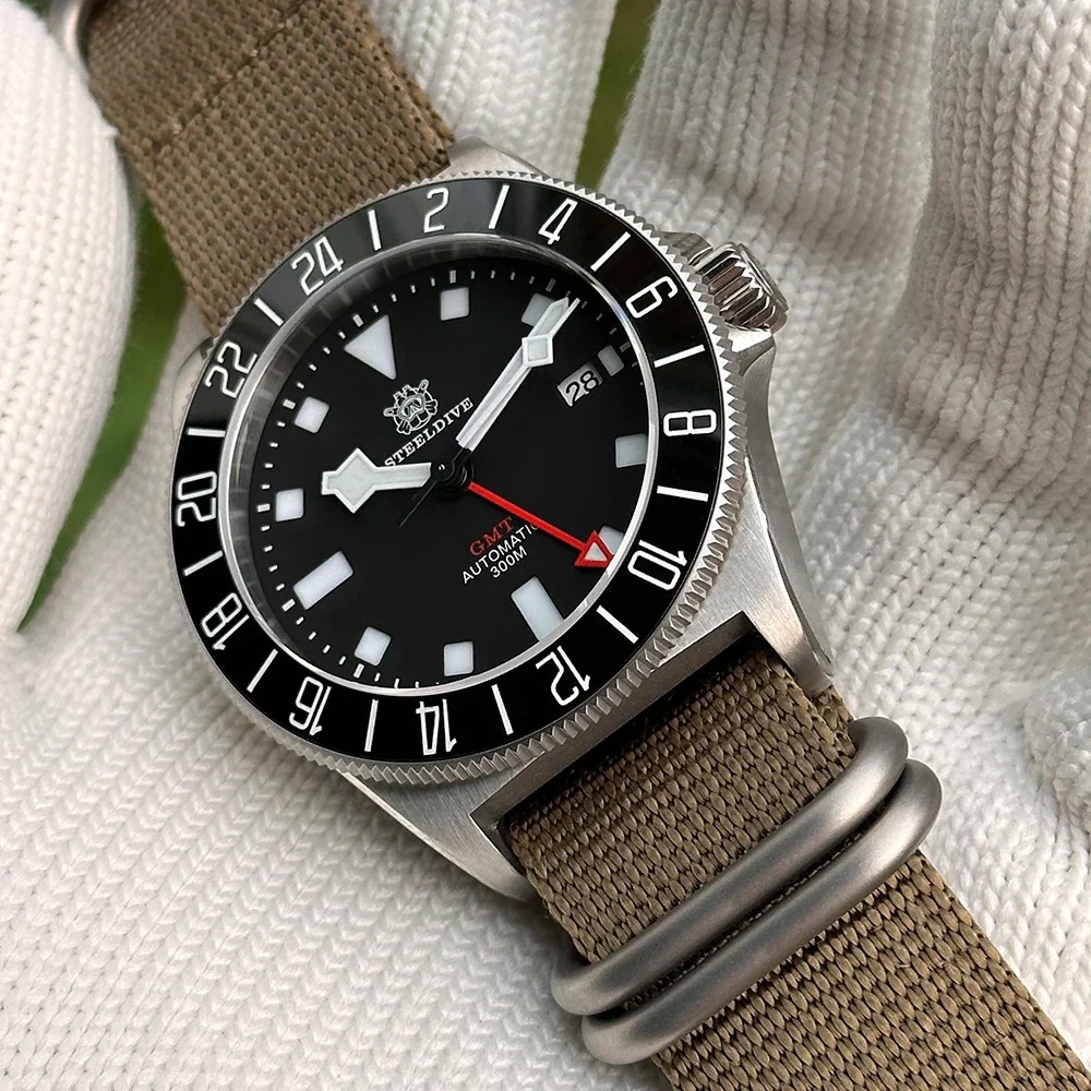 Steeldive SD1925GMT 43mm NH34 Men Watch - Image 8