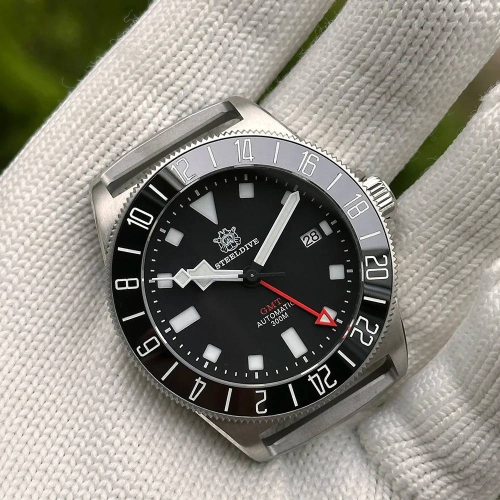 Steeldive SD1925GMT 43mm NH34 Men Watch - Image 9