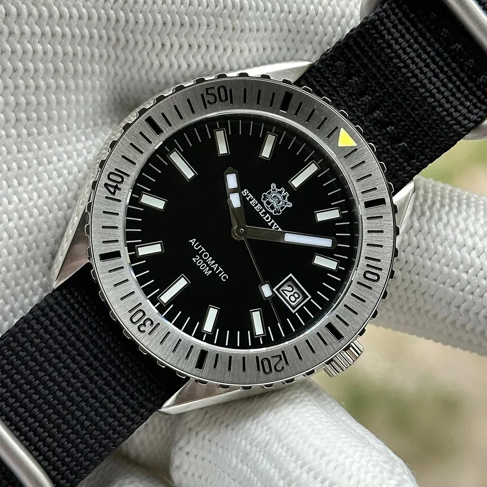 Steeldive SD1927 42mm NH35 Automatic Diver Watch - Image 3