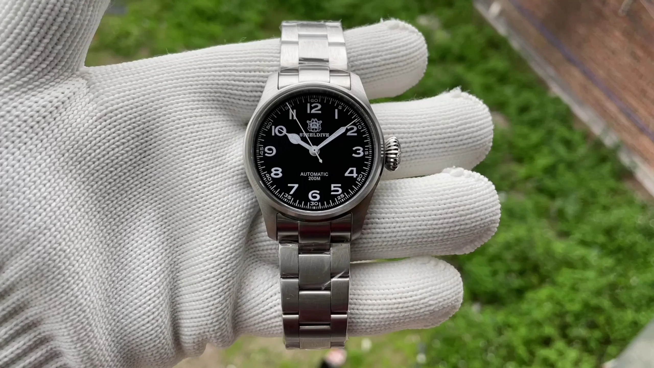 Steeldive SD1928M The Murph Pilot Watch - Onion Crown - Image 12