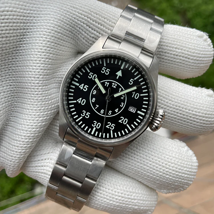 Steeldive SD1928T Type B Pilot Watch - Onion Crown - Image 3