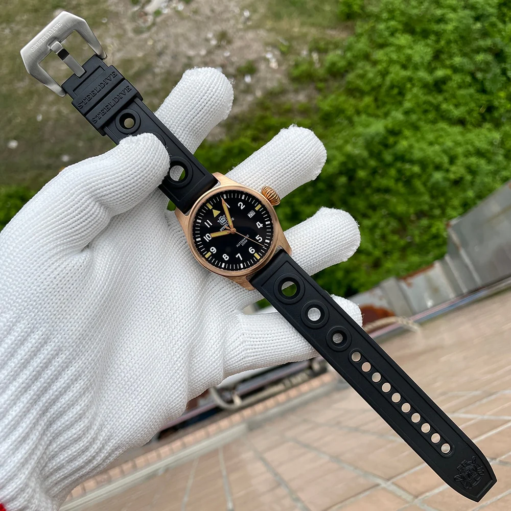 Steeldive SD1928S Bronze Pilot Watch - Onion Crown - Image 11