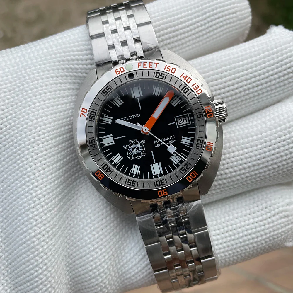 ★Hot Deals★Steeldive SD1967 Sub 300T Diver Watch - Image 2