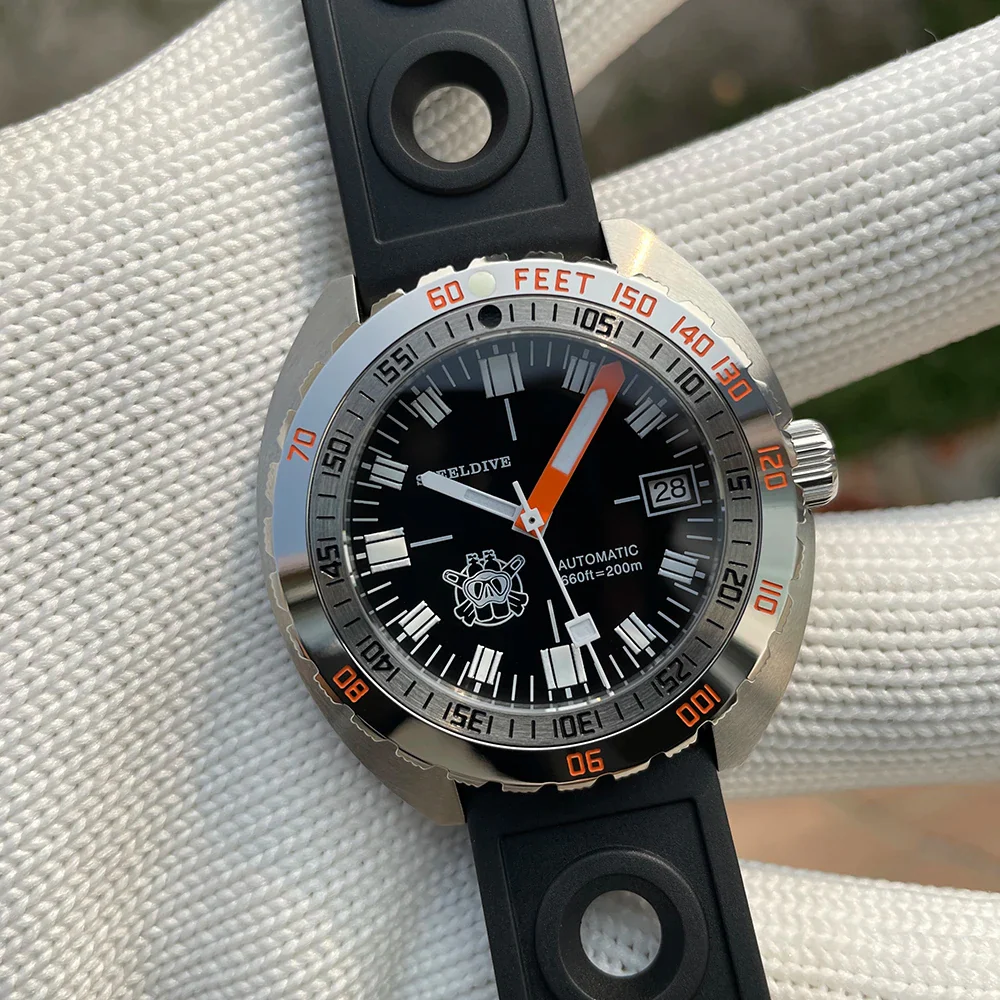 ★Hot Deals★Steeldive SD1967 Sub 300T Diver Watch - Image 4