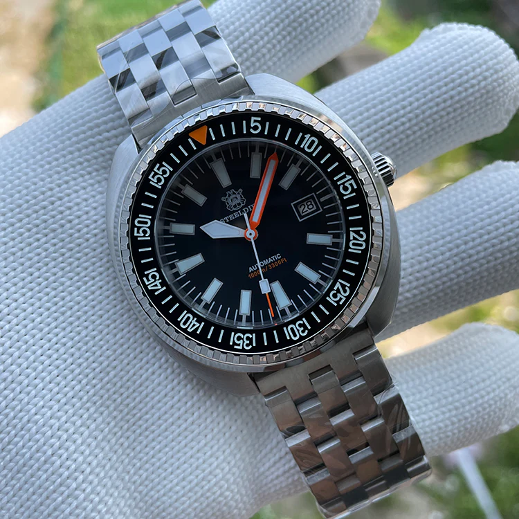 Steeldive SD1983 DS-3 1000m Diver Watch - Image 9