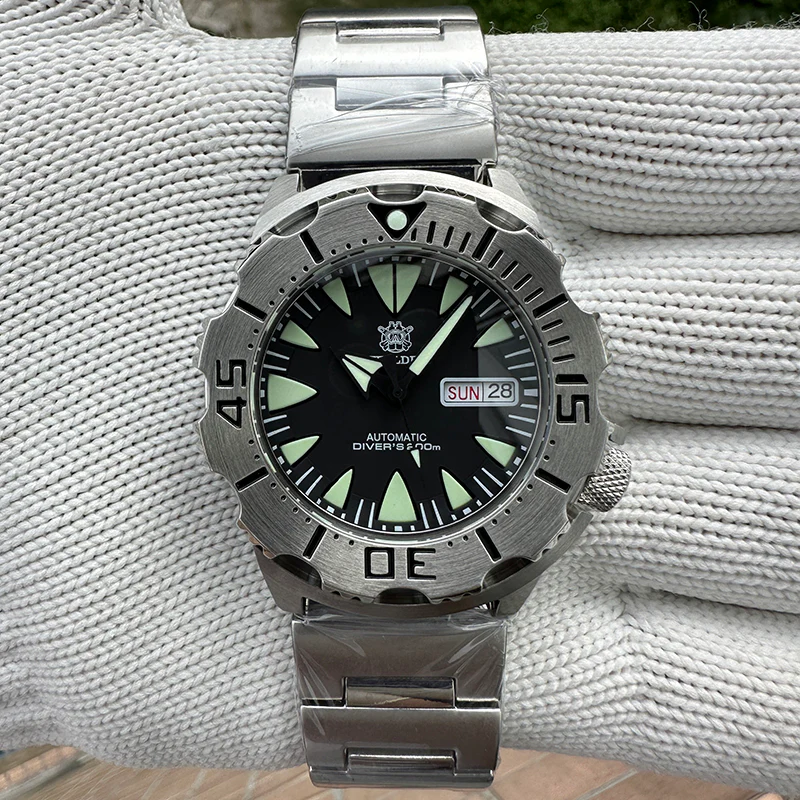 Steeldive SD1984 NH36 Monster Men Watch - Image 10