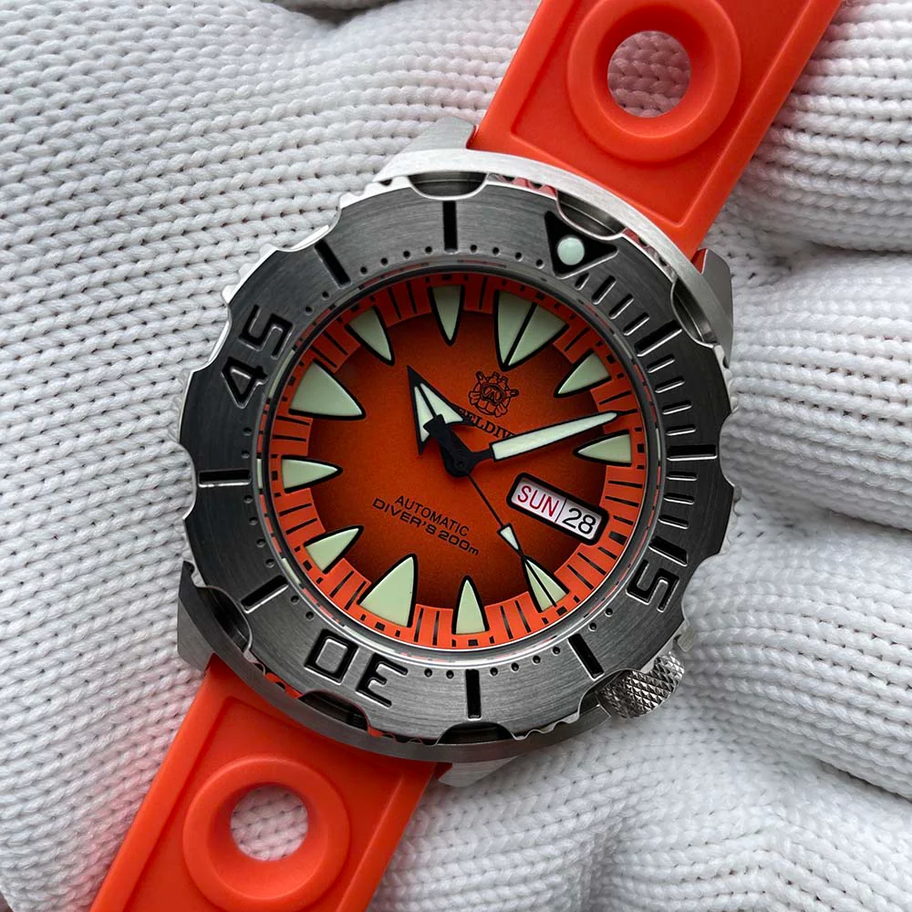 Steeldive SD1984 NH36 Monster Men Watch - Image 12