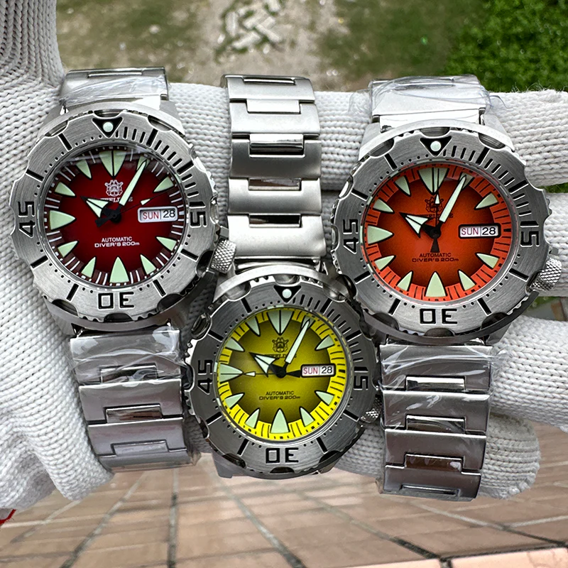 Steeldive SD1984 NH36 Monster Men Watch - Image 14
