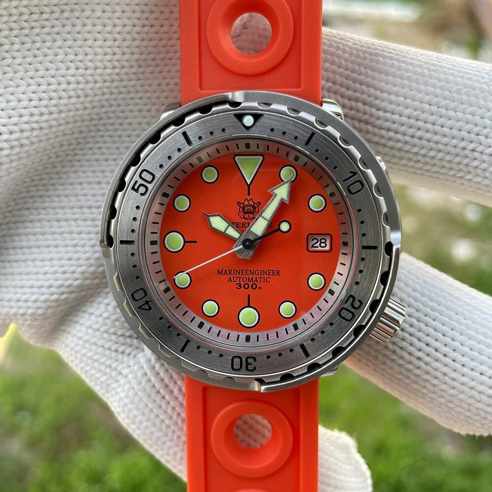 Steeldive SD1986 Full Steel Tuna Diver Watch - Image 6