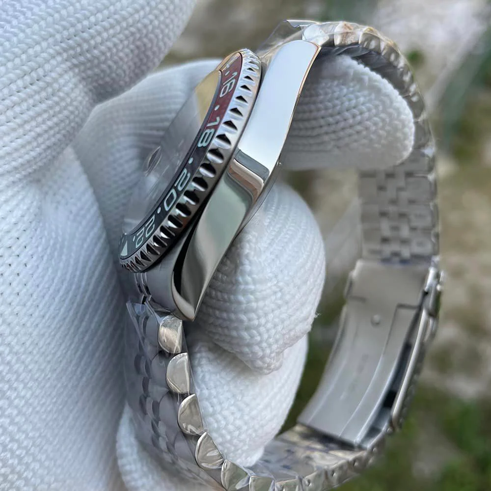 Steeldive SD1993 NH34 GMT Automatic Watch V2 - Image 37
