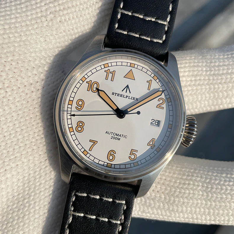 â
Hot Dealsâ
Steelflier SF750A NH35 Automatic Pilot Watch - Image 12