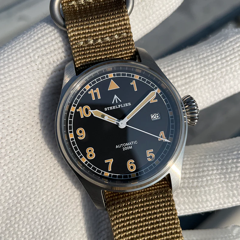 â
Hot Dealsâ
Steelflier SF750A NH35 Automatic Pilot Watch - Image 7