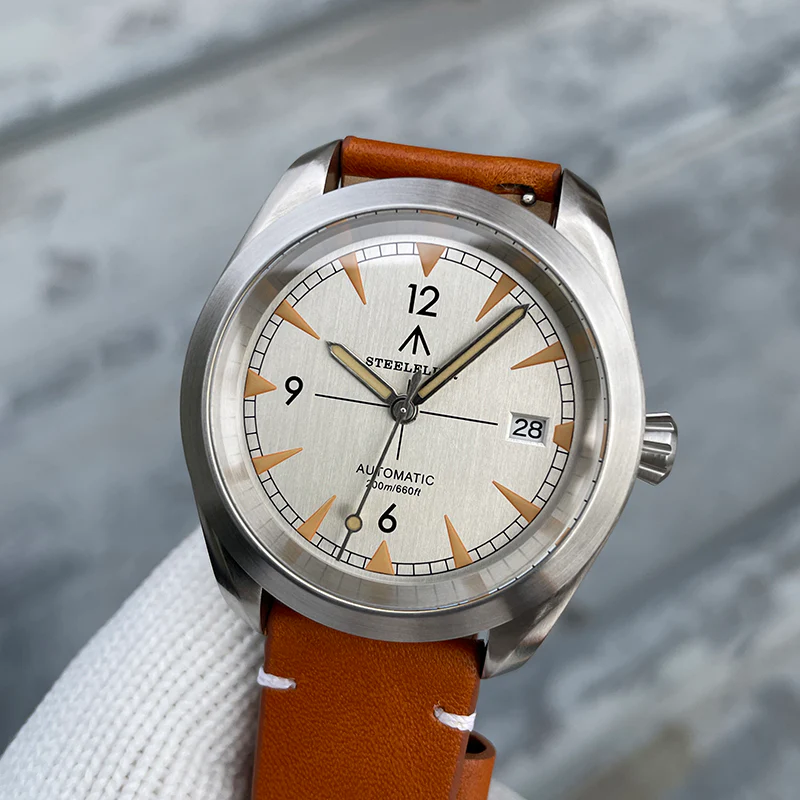 â
Hot Dealsâ
Steelflier SF751 NH35 Automatic Vintage Men Watch - Image 6