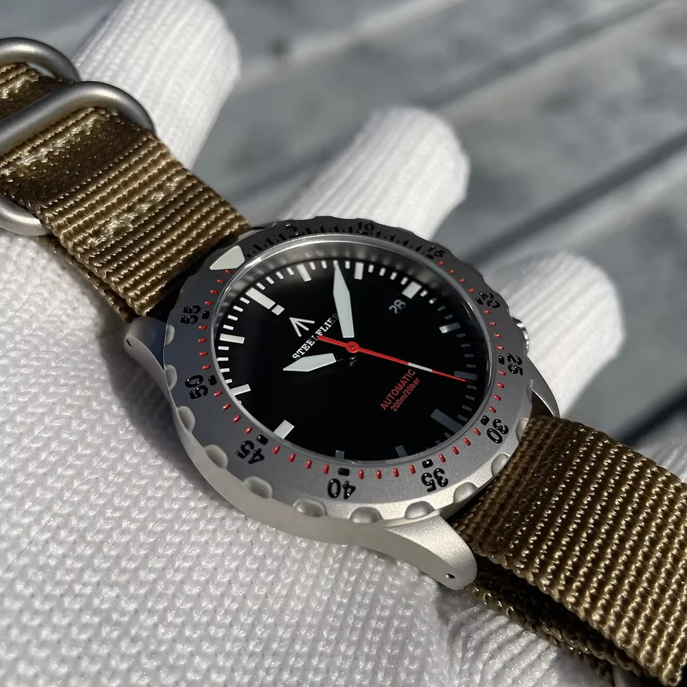 ★Hot Deals★Steelflier SF755 40mm NH35 Automatic Men Watch - Image 21