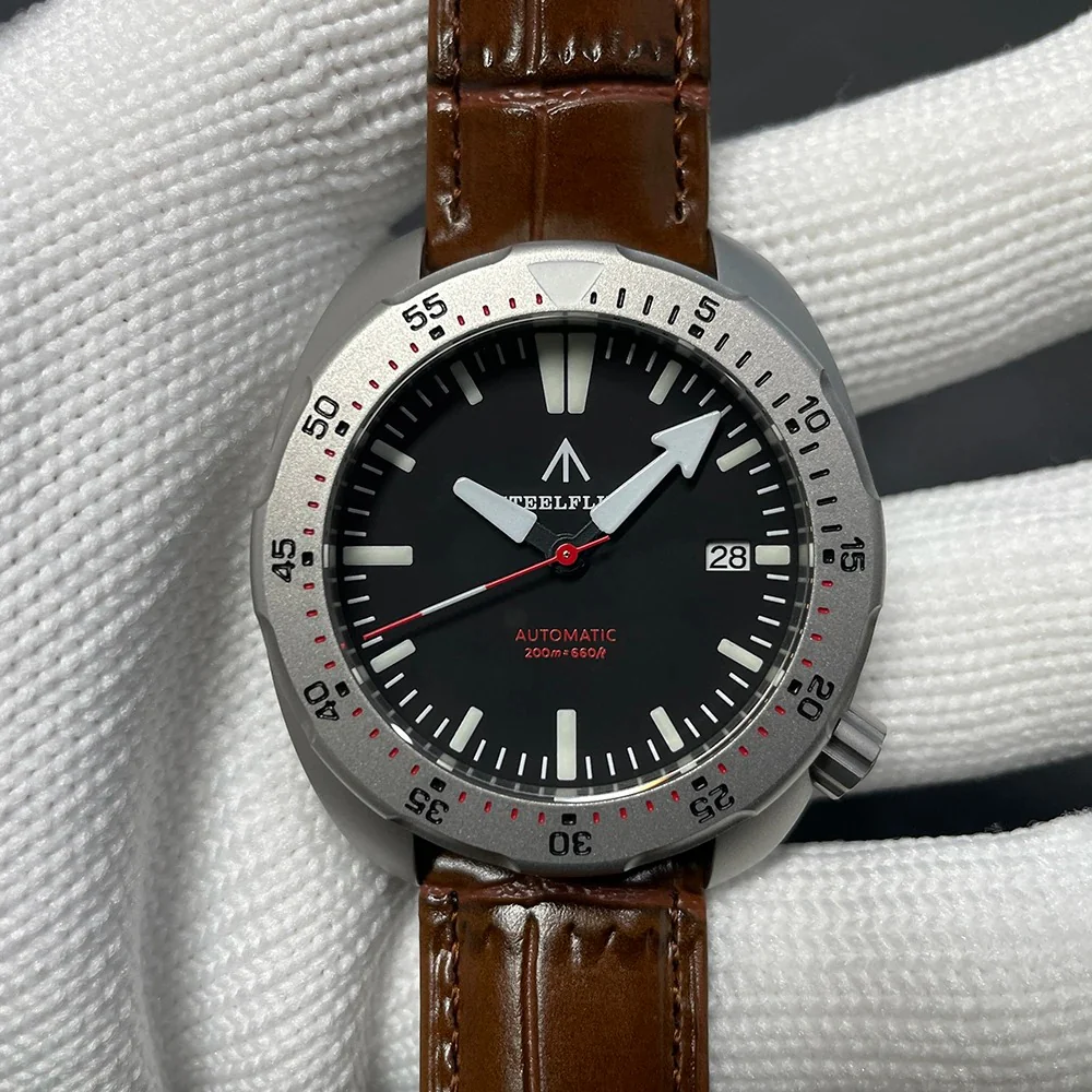 ā
Hot Dealsā
Steelflier SF757 41mm NH35 Automatic Men Watch - Image 15