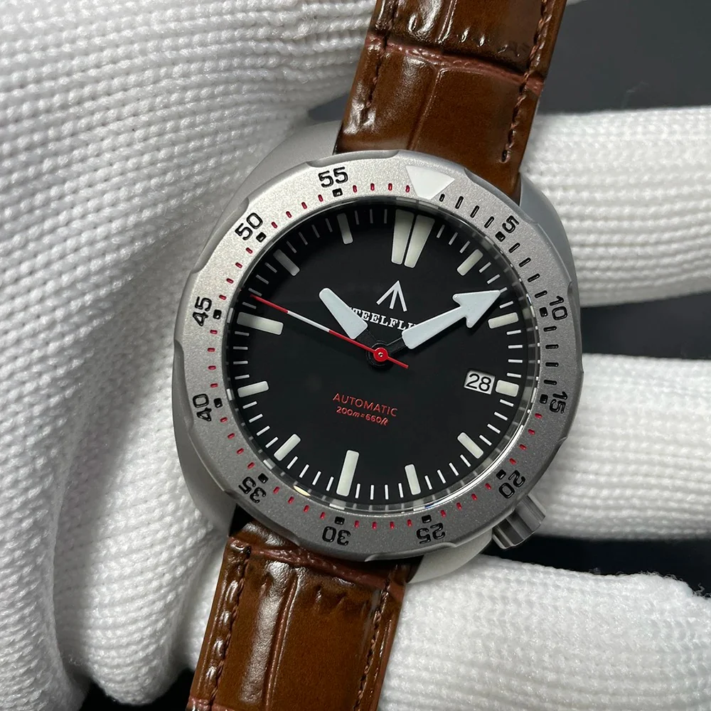 ā
Hot Dealsā
Steelflier SF757 41mm NH35 Automatic Men Watch - Image 16