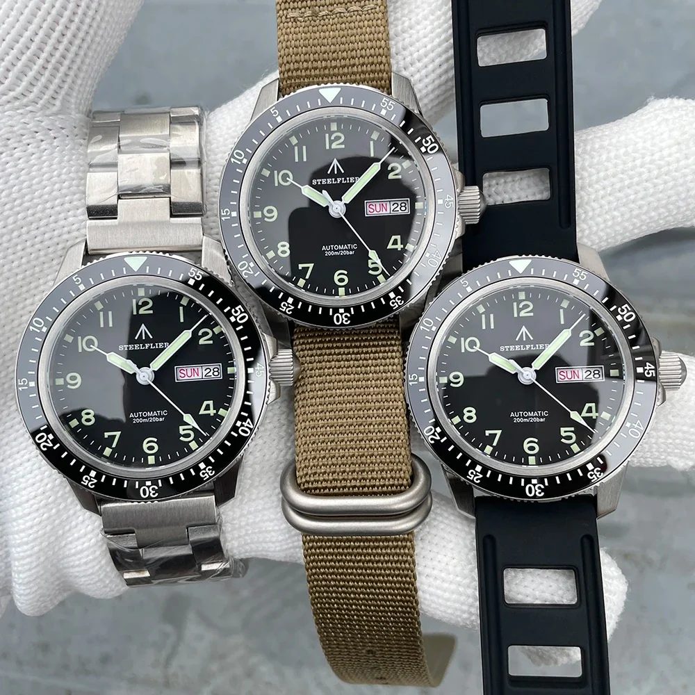 ā
Hot Dealsā
Steelflier SF787 NH36 Day-Date Automatic Men Watch - Image 4