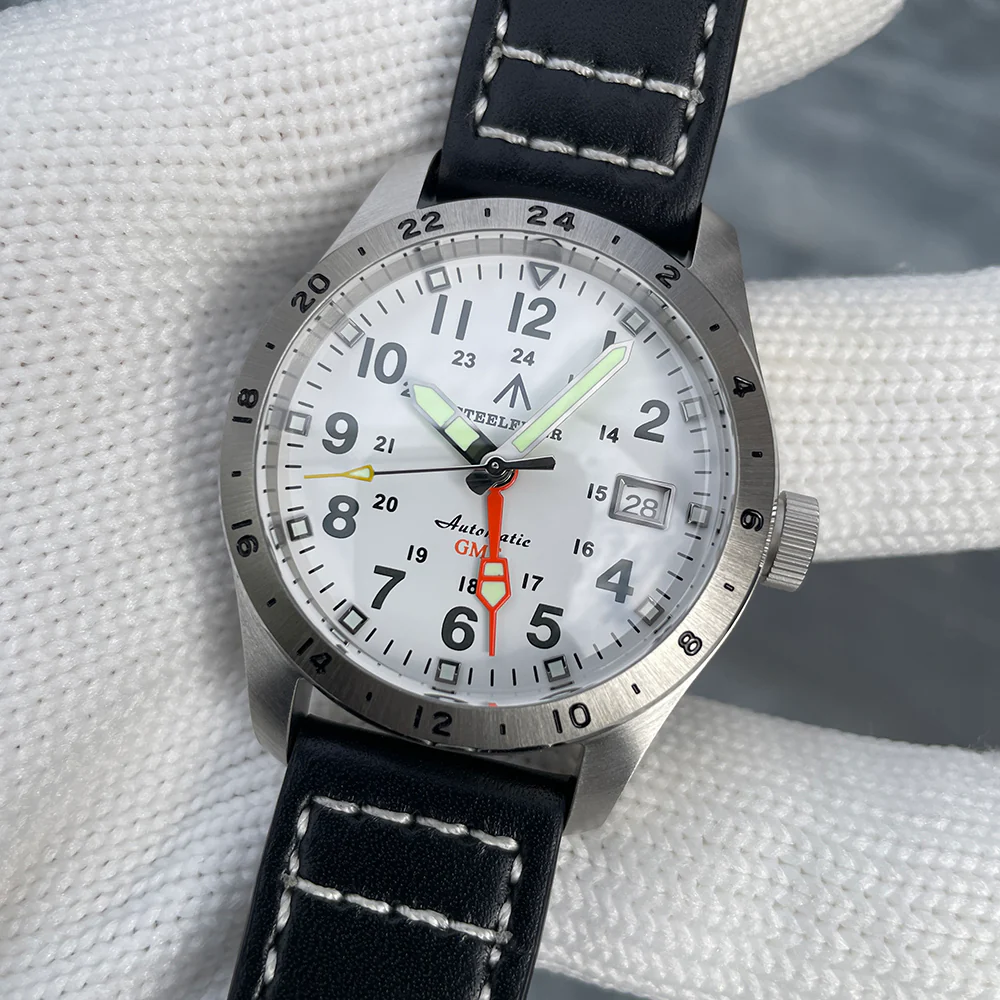 â
Hot Dealsâ
Steelflier SF792 NH34 GMT Automatic Watch - Image 4